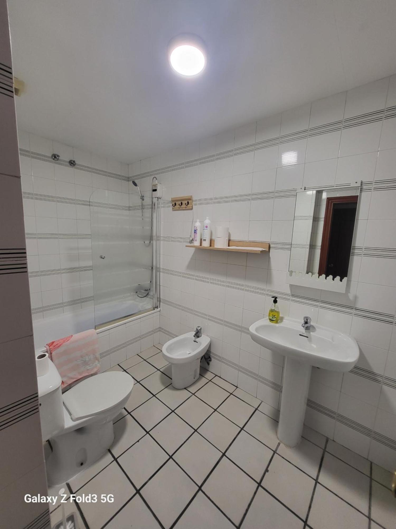 Habitacion Muy Centrica. Granada Exteriér fotografie