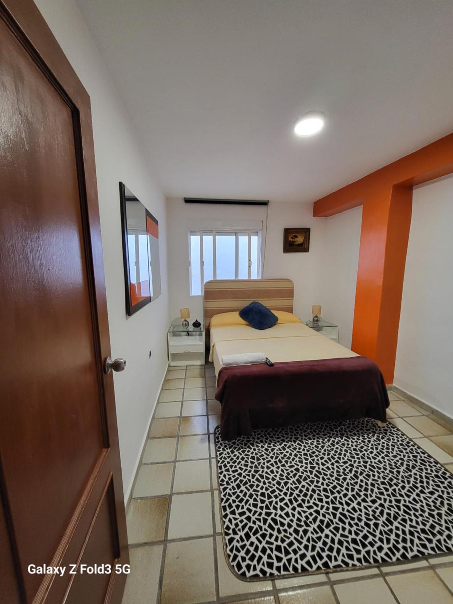 Habitacion Muy Centrica. Granada Exteriér fotografie