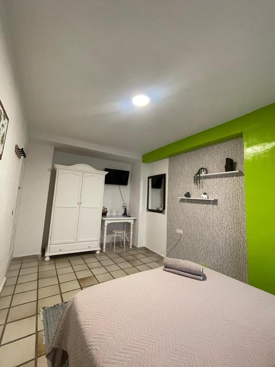 Habitacion Muy Centrica. Granada Exteriér fotografie